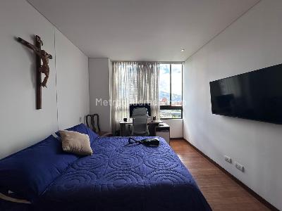 Apartamento de 3 alcobas en venta en El Poblado, Medellín, 192 m² · foto 16 de 19