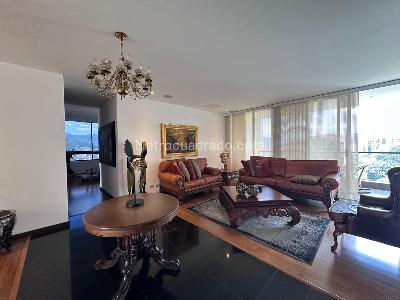 Apartamento de 3 alcobas en venta en El Poblado, Medellín, 192 m² · foto 3 de 19