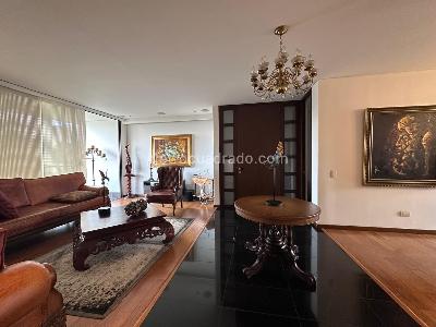 Apartamento de 3 alcobas en venta en El Poblado, Medellín, 192 m² · foto 6 de 19