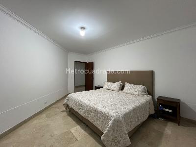 Casa de 3 alcobas en arriendo en Envigado, Envigado, 430 m² · foto 13 de 20