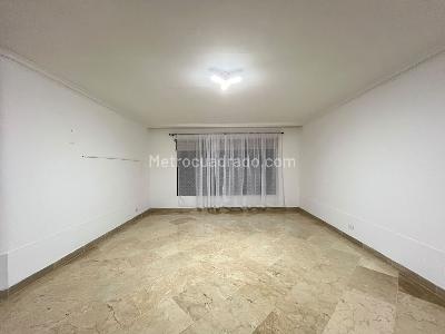 Casa de 3 alcobas en arriendo en Envigado, Envigado, 430 m² · foto 15 de 20