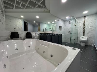 Casa de 3 alcobas en arriendo en Envigado, Envigado, 430 m² · foto 18 de 20