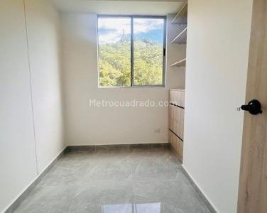 Apartamento de 2 alcobas en venta en Sabaneta, Sabaneta, 54 m² · foto 8 de 11