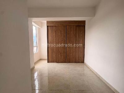 Apartamento de 3 alcobas en venta en Sabaneta, Sabaneta, 65 m² · foto 10 de 15