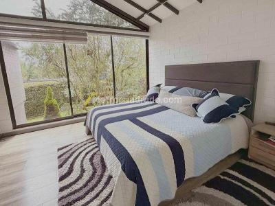 Casa en venta en Envigado, Envigado · foto 9 de 19