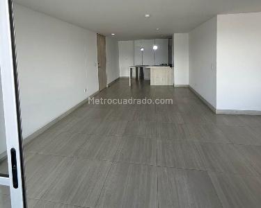 Apartamento de 2 alcobas en venta en Sabaneta, Sabaneta, 82 m² · foto 3 de 10