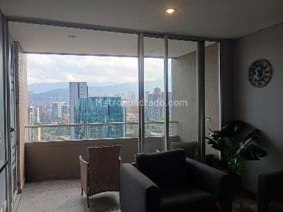 Apartamento de 3 alcobas en venta en Santa María De Los Ángeles, Medellín, 106 m² · foto 2 de 17