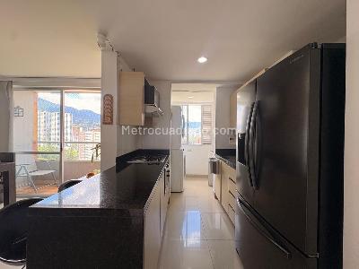 Apartamento de 3 alcobas en venta en Sabaneta, Sabaneta, 72 m² · foto 5 de 15