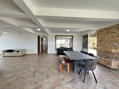 Casa en arriendo en Envigado, Envigado · foto 4 de 19