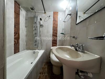Apartamento de 3 alcobas en arriendo en El Poblado, Medellín, 60 m² · foto 12 de 12