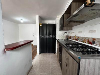 Apartamento de 3 alcobas en arriendo en El Poblado, Medellín, 60 m² · foto 3 de 12