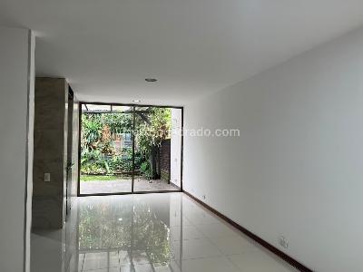 Casa de 3 alcobas en arriendo en Envigado, Envigado, 166 m² · foto 4 de 20