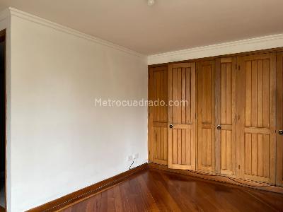 Apartamento en venta en El Poblado, Medellín · foto 11 de 16