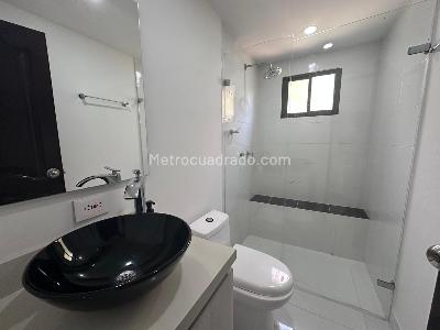 Apartamento en venta en El Poblado, Medellín · foto 18 de 19