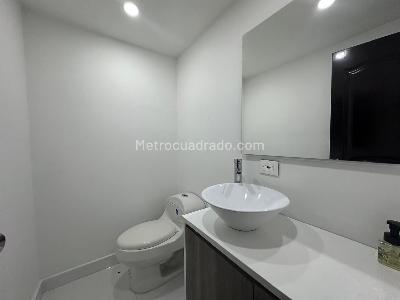 Apartamento en venta en El Poblado, Medellín · foto 19 de 19
