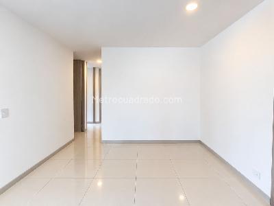 Apartamento de 3 alcobas en arriendo en El Poblado, Medellín, 76 m² · foto 3 de 12