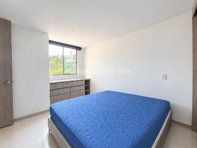 Apartamento de 3 alcobas en arriendo en El Poblado, Medellín, 76 m² · foto 7 de 12