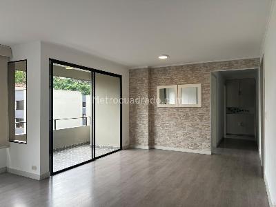 Apartamento en venta en Envigado, Envigado · foto 2 de 18