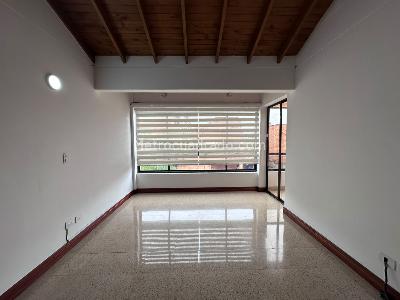 Casa en arriendo en El Poblado, Medellín · foto 13 de 20