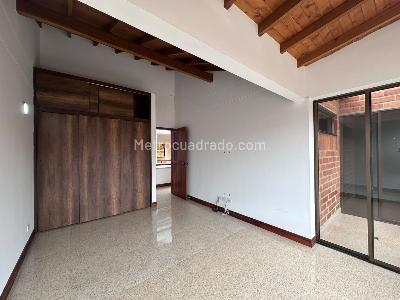 Casa en arriendo en El Poblado, Medellín · foto 15 de 20