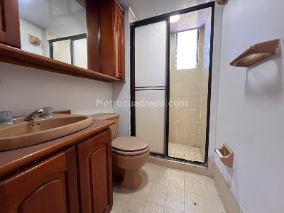 Apartamento en venta en El Poblado, Medellín · foto 14 de 15
