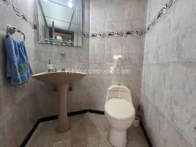 Apartamento en venta en El Poblado, Medellín · foto 15 de 15