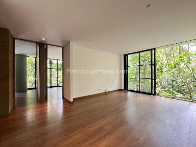 Apartamento de 3 alcobas en venta en El Poblado, Medellín, 335 m² · foto 11 de 20