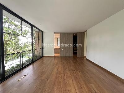 Apartamento de 3 alcobas en venta en El Poblado, Medellín, 335 m² · foto 15 de 20