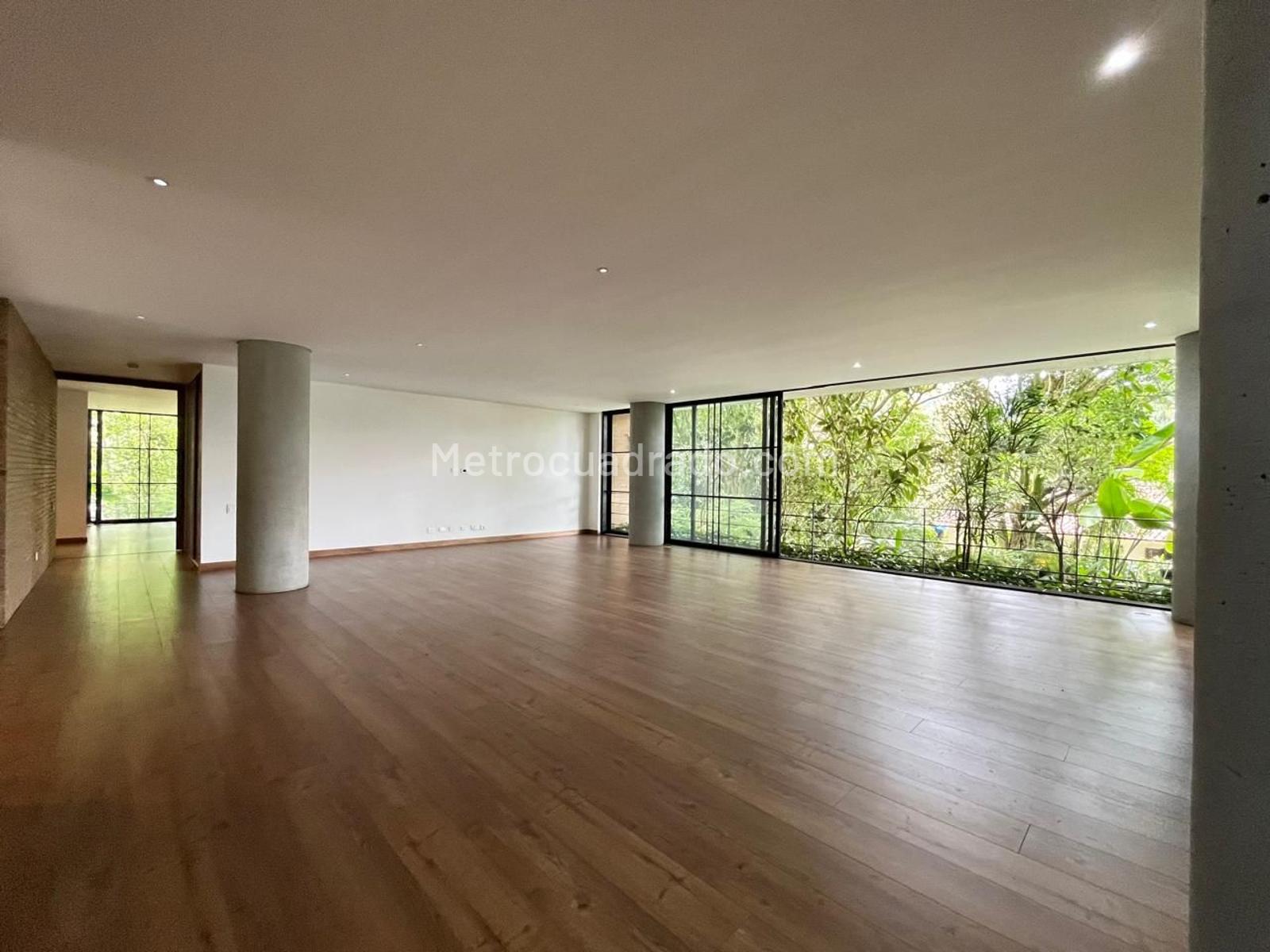 Apartamento de 3 habitaciones en venta en El Poblado, Medellín — imagen 1 de 20