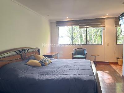 Apartamento de 3 alcobas en venta en El Poblado, Medellín, 137 m² · foto 12 de 17