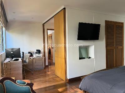 Apartamento de 3 alcobas en venta en El Poblado, Medellín, 137 m² · foto 15 de 17