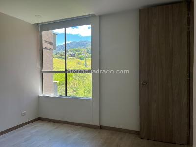 Apartamento en venta en Envigado, Envigado · foto 14 de 16