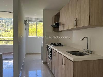 Apartamento en venta en Envigado, Envigado · foto 7 de 16