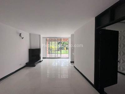 Casa de 4 alcobas en arriendo en El Poblado, Medellín, 450 m² · foto 11 de 20