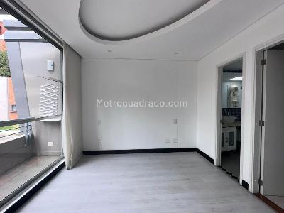 Casa de 4 alcobas en arriendo en El Poblado, Medellín, 450 m² · foto 13 de 20