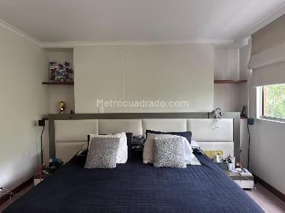Apartamento de 4 alcobas en venta en El Poblado, Medellín, 240 m² · foto 9 de 20