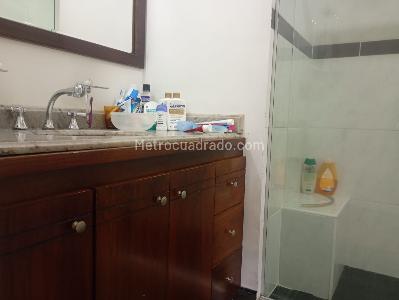 Apartamento en venta en El Poblado, Medellín · foto 15 de 15