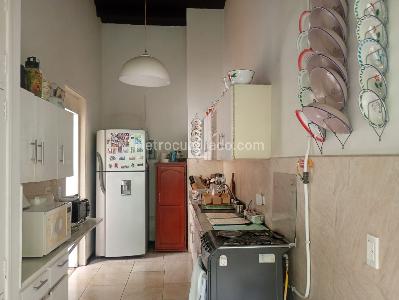 Apartamento en venta en El Poblado, Medellín · foto 5 de 15