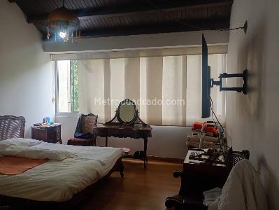 Apartamento en venta en El Poblado, Medellín · foto 8 de 15