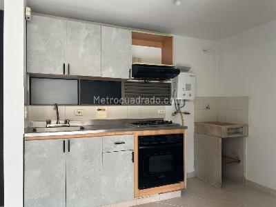 Apartamento en venta en Envigado, Envigado · foto 6 de 14