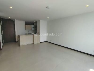 Apartamento de 1 alcoba en venta en El Poblado, Medellín, 62 m² · foto 3 de 14
