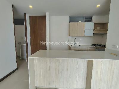 Apartamento de 1 alcoba en venta en El Poblado, Medellín, 62 m² · foto 5 de 14