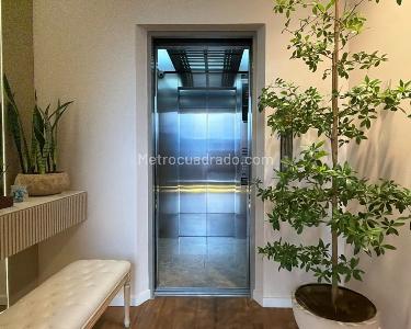 Apartamento en venta en El Poblado, Medellín · foto 6 de 10