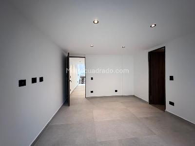 Casa en arriendo en El Poblado, Medellín · foto 11 de 18