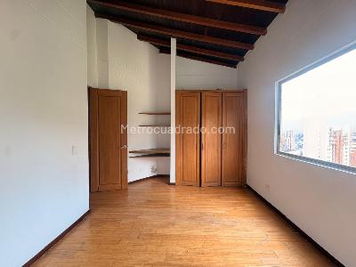 Apartamento de 3 alcobas en venta en Sabaneta, Sabaneta, 114 m² · foto 10 de 16