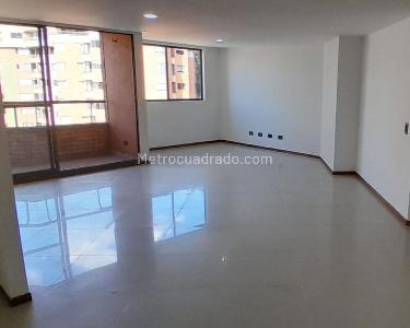 Apartamento de 3 alcobas en venta en Sabaneta, Sabaneta, 127 m² · foto 2 de 10