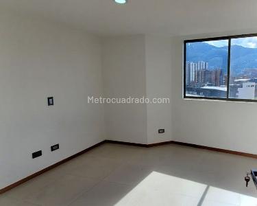 Apartamento de 3 alcobas en venta en Sabaneta, Sabaneta, 127 m² · foto 5 de 10
