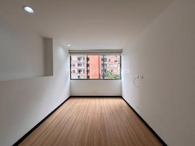Apartamento de 2 alcobas en arriendo en El Poblado, Medellín, 70 m² · foto 10 de 11
