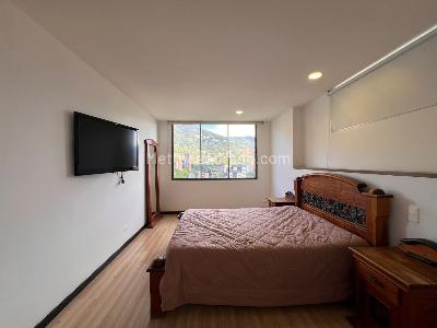 Apartamento de 2 alcobas en arriendo en Altos Del Poblado, Medellín, 87 m² · foto 7 de 13