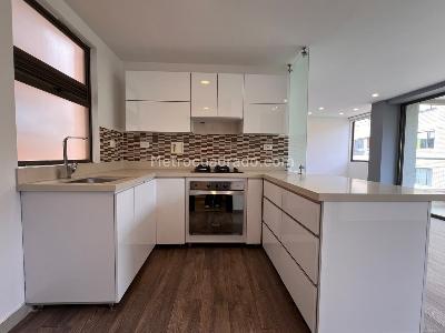 Apartamento en venta en El Poblado, Medellín · foto 4 de 11